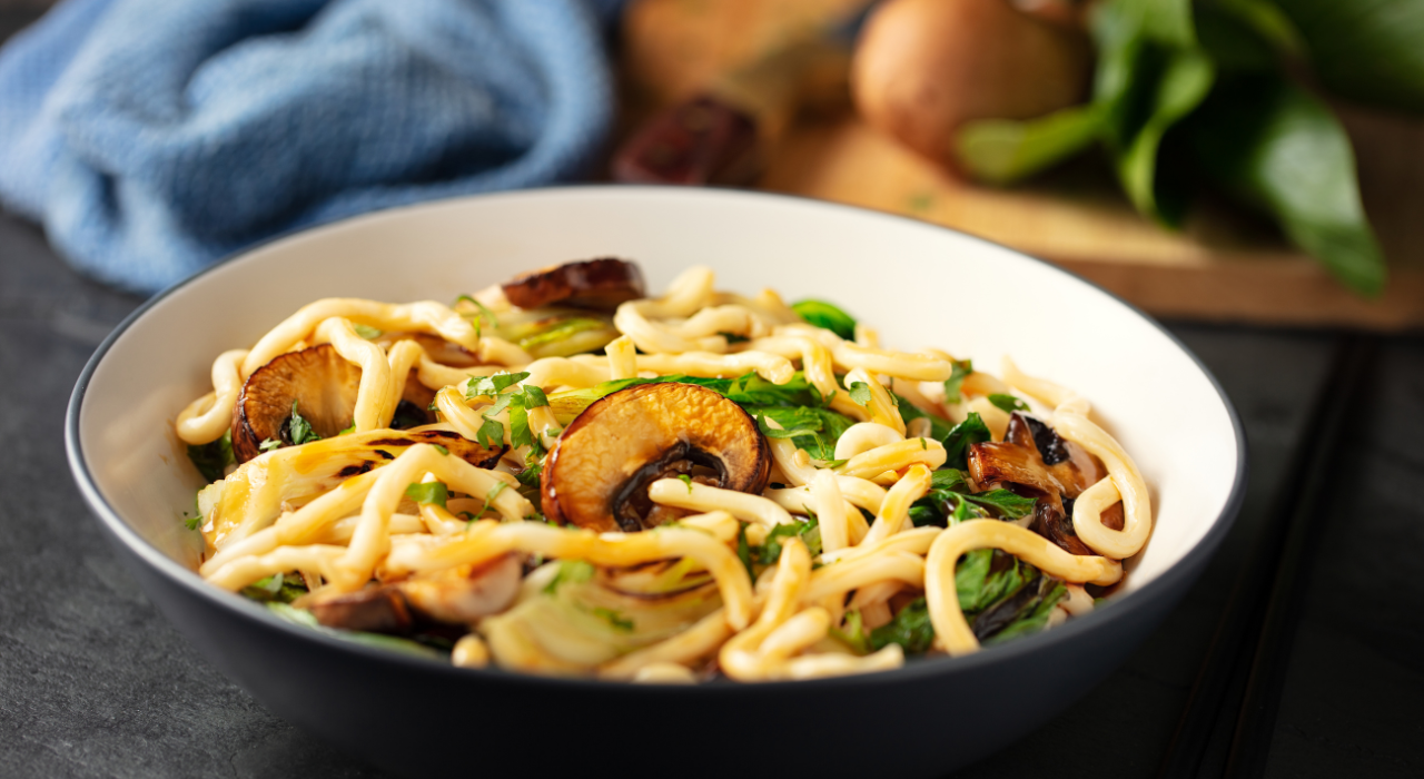 Garlic Yaki Udon Recipe – Final Dish in Serving Bowl